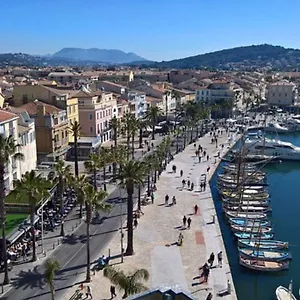 https://appartement-au-cur-du-village.fr-provencehotel.com