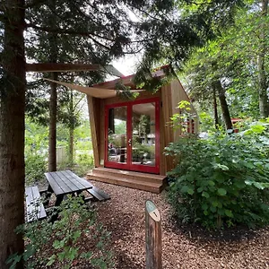 https://camping-vliegenbos.amsterdamhotelsnl.com